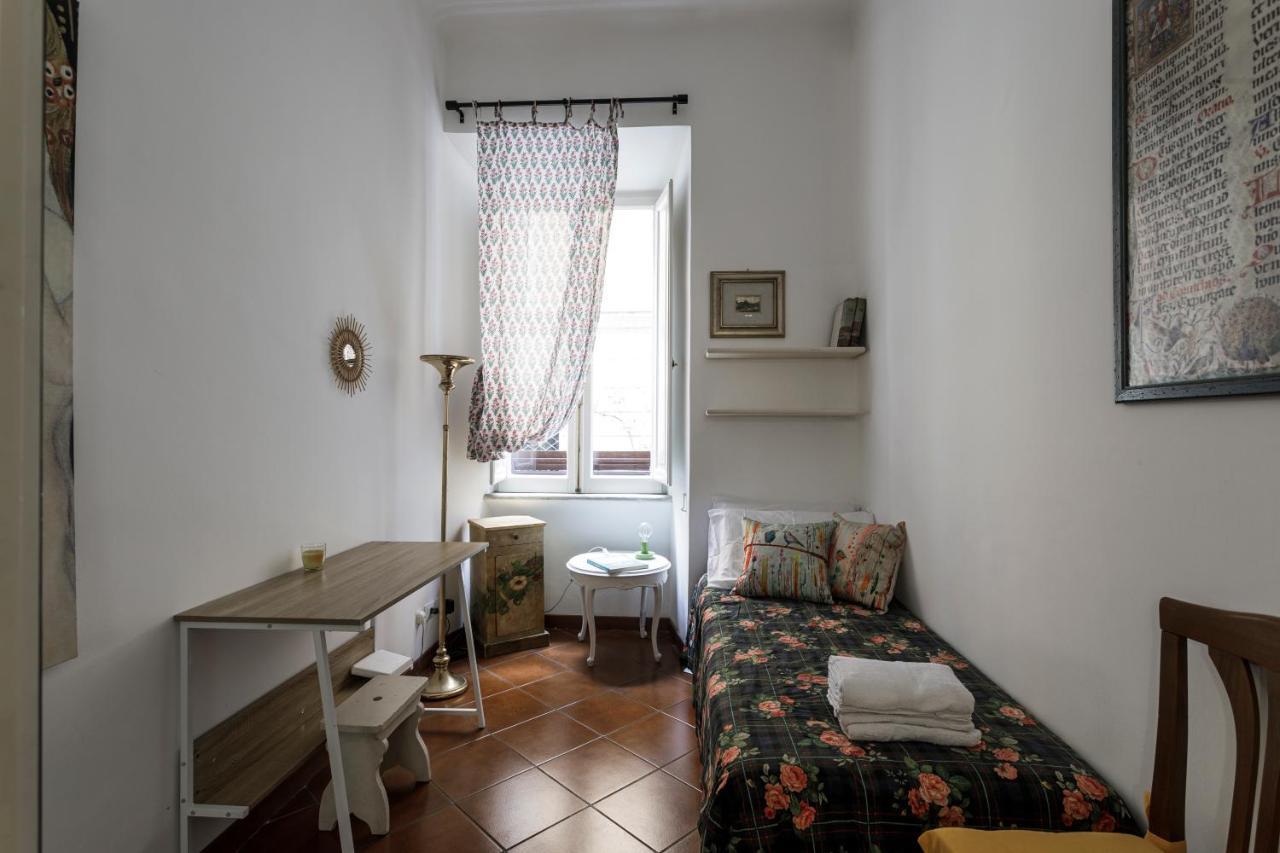 San Pietro Garden House Apartment โรม ภายนอก รูปภาพ